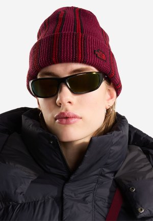The North Face, URBAN EXPLORE UNISEX - Плетена шапка - burgundy crush-cardinal red-tnf black