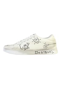 Desigual À LACETS DESIGUAL COSMIC ALEXIS - Zapatillas - blanc