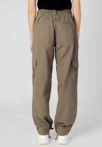ONLY SELINA HW  - Cargobyxor - olive green