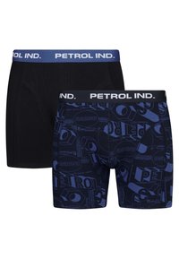Deux paires de boxers pour hommes. L'une est unie en noir ; l'autre présente un motif bleu avec les inscriptions "PETROL" et "RACING". Ceintures élastiques.