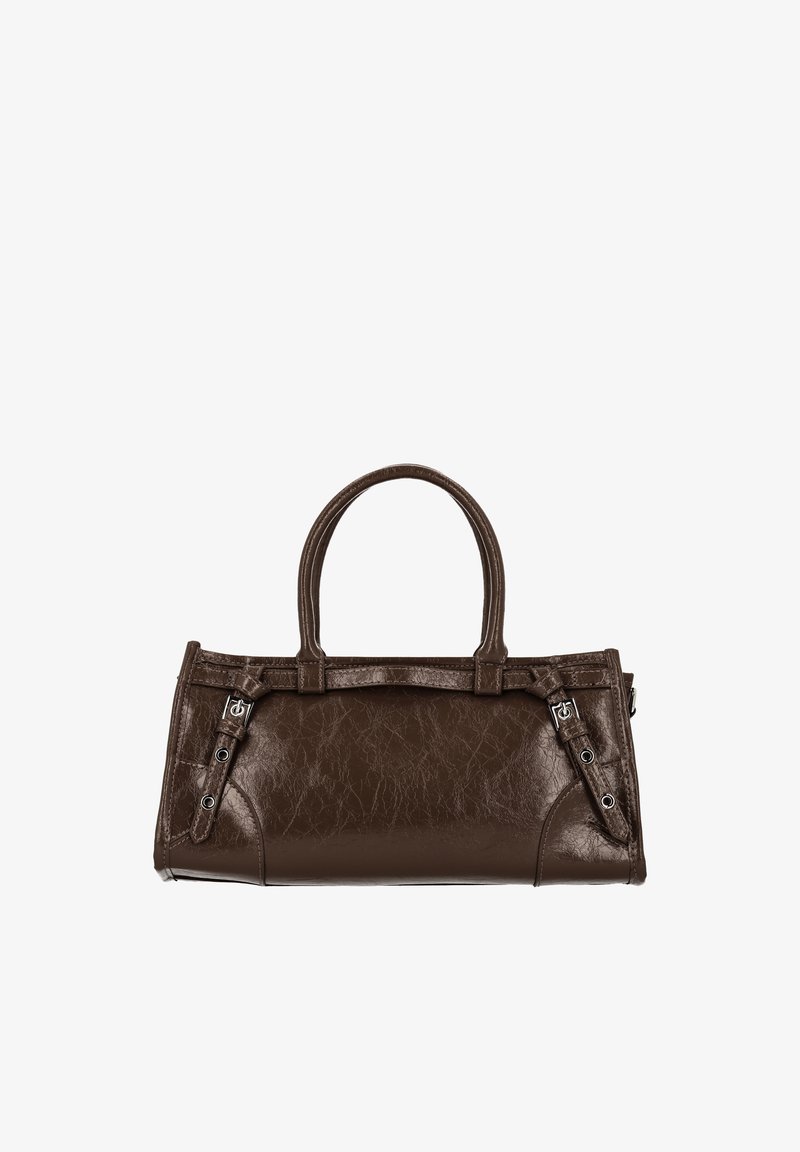 Borsa a mano in pelle marrone con forma strutturata, manici corti e cinghie laterali decorative con dettagli in metallo argentato.