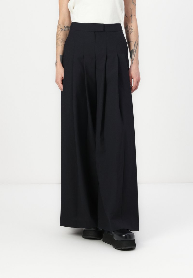 KARL LAGERFELD SUMMER OCCASION SUIT TROUSERS - Hlače - black