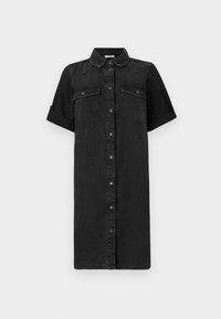 Zwarte denim shirtjurk met korte opgerolde mouwen, knoopsluiting aan de voorkant, twee borstzakken en een rechte snit. Soepele textuur.