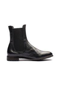 Stivale in pelle nera alla caviglia con pannelli laterali elastici, punta affusolata e tacco basso impilato. Presenta una superficie texturizzata e un design minimalista.