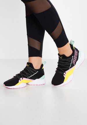 Sneakers - black