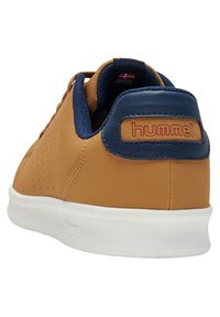 Hummel Scarpe da camminata - brown