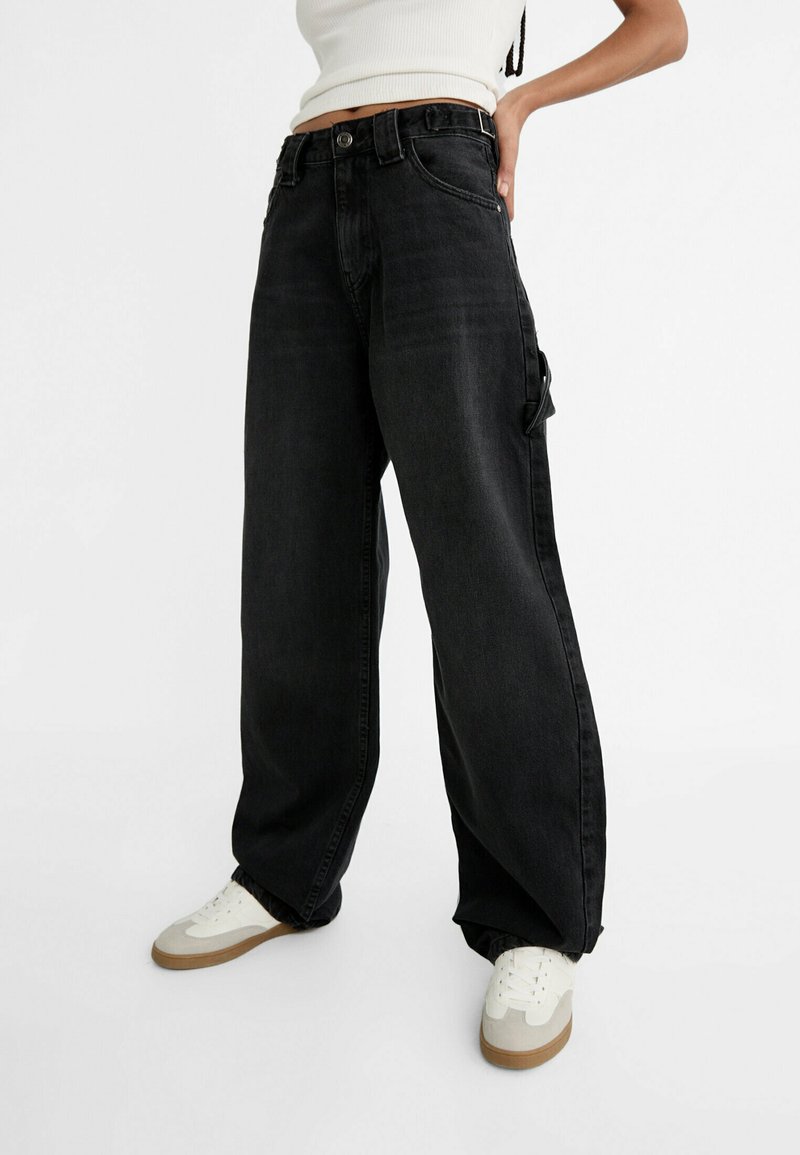 Stradivarius - BALLOON FIT BAGGY JEANS WITH ADJUSTABLE WAIST - Jeans baggy - black denim, Ingrandire