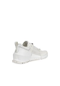 ECCO BIOM 2.0 W - Matalavartiset tennarit - white white
