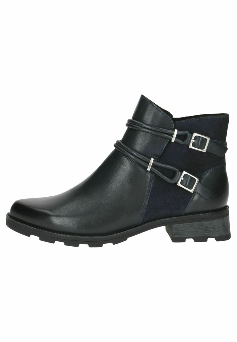 Stivale alla caviglia in pelle nera con finitura opaca, caratterizzato da dettagli in suede blu navy, doppia fibbia, punta tonda e tacco basso a blocco.