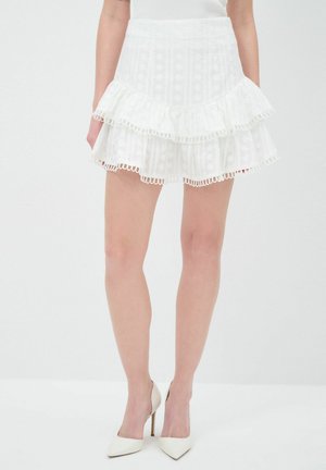 FLOUNCED DETAILED - A-Linien-Rock - white