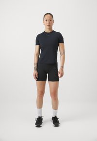 ICANIWILL MIRAGE - Paprasti marškinėliai - black