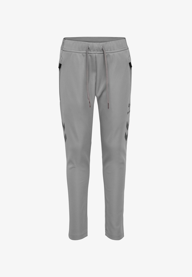 Grå sportsbukser lavet af blødt materiale, med en elastisk talje med snøre, sidelommer og sorte zigzag-mønstre langs siderne.