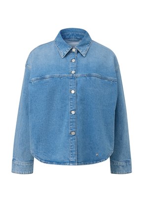 Jasnoniebieska kurtka dżinsowa z długimi rękawami, zapinana na guziki z przodu, z kołnierzem, prezentowana na białym tle.