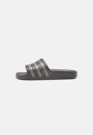 adidas Sportswear ADILETTE AQUA SLIDES - Σαγιονάρες πισίνας - aurora black/grey strata/grey strata