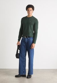 Calvin Klein SWEATER - Maglione - midnight forest