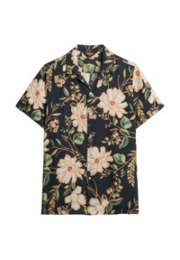 Camicia a maniche corte in tessuto scuro con una grande fantasia floreale bianca e arancione chiaro, foglie verdi e chiusura con bottoni.