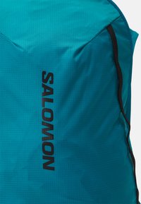 Salomon CROSS 12 - Ruksak - tahitian tide/black