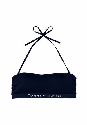 Granatowy biustonosz bikini, design bandeau z regulowanymi ramiączkami, z elastycznym paskiem na dole z logo "TOMMY HILFIGER" w białym tekście.