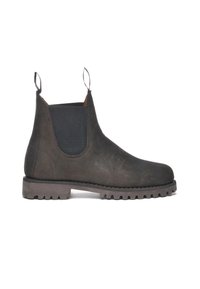 Stivale Chelsea in pelle nera con pannelli elastici laterali, linguette di sollevamento e una suola in gomma ruvida e texture. Parte superiore liscia e dettagli cuciti.
