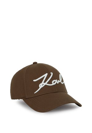 Šiltovka - friar brown