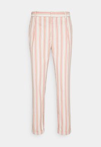 Gestreepte broek van een lichtgewicht stof, met verticale rode en witte strepen, taps toelopende enkels en een omgeslagen zoom.
