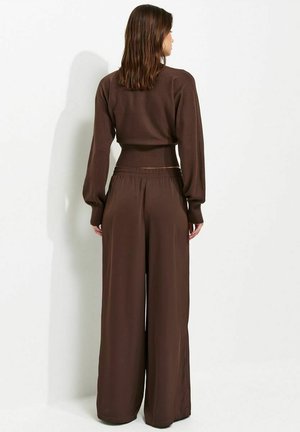 New Look, DARK HIGH NECK BATWING SLEEVE KNITTED JUMPER - Jumper - dark brown