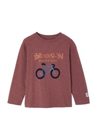 Langärmliges, weinrotfarbenes T-Shirt mit einem Fahrrad-Graphic und dem Text "BROOKLYN BICYCLE CLUB" in Orange und Blau. Weiches, strukturiertes Material.