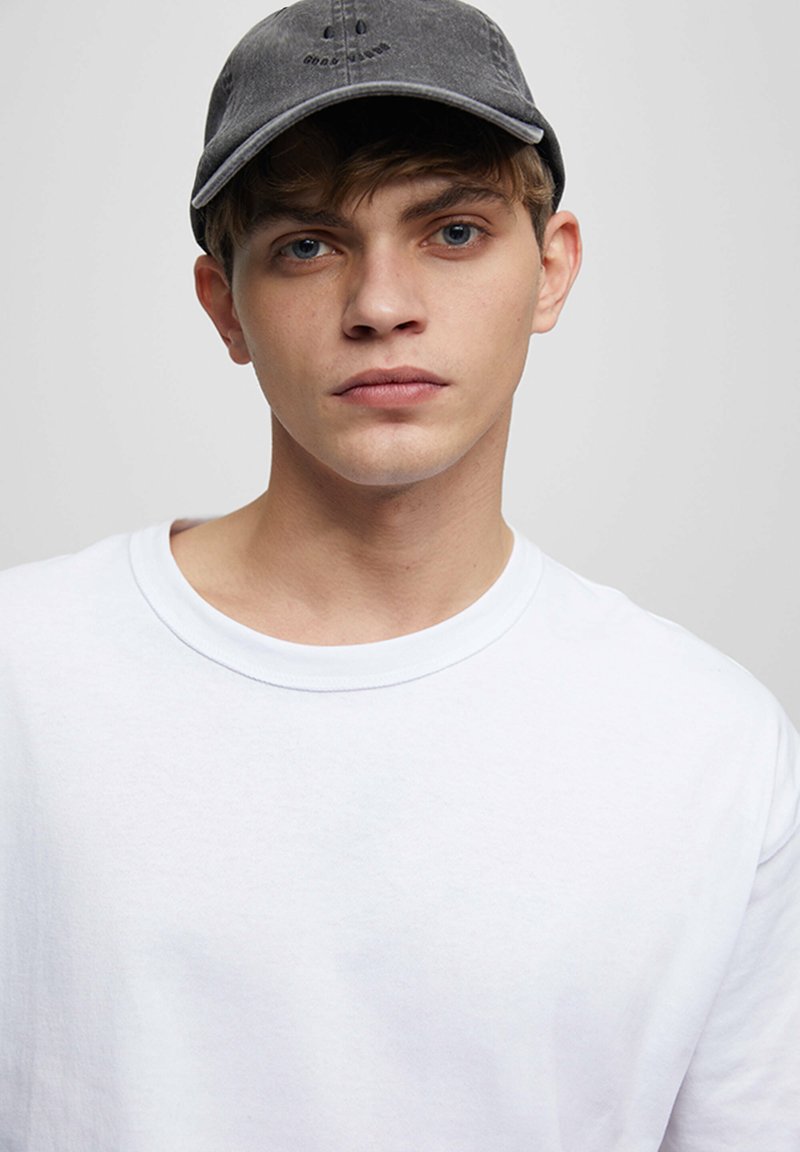 PULL&BEAR GOOD Casquette mottled black/noir chiné ZALANDO.CH