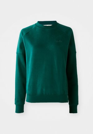Zeleni crewneck pulover z raglan rokavi, izdelan iz mehkega blaga. Ima rebrast ovratnik in manšete ter subtilno blagovno znamko na prsih.
