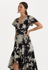 Lauren Ralph Lauren - BELFORETTE SHORT SLEEVE DAY DRESS - Vestito estivo - black/cream Immagine in miniatura 1