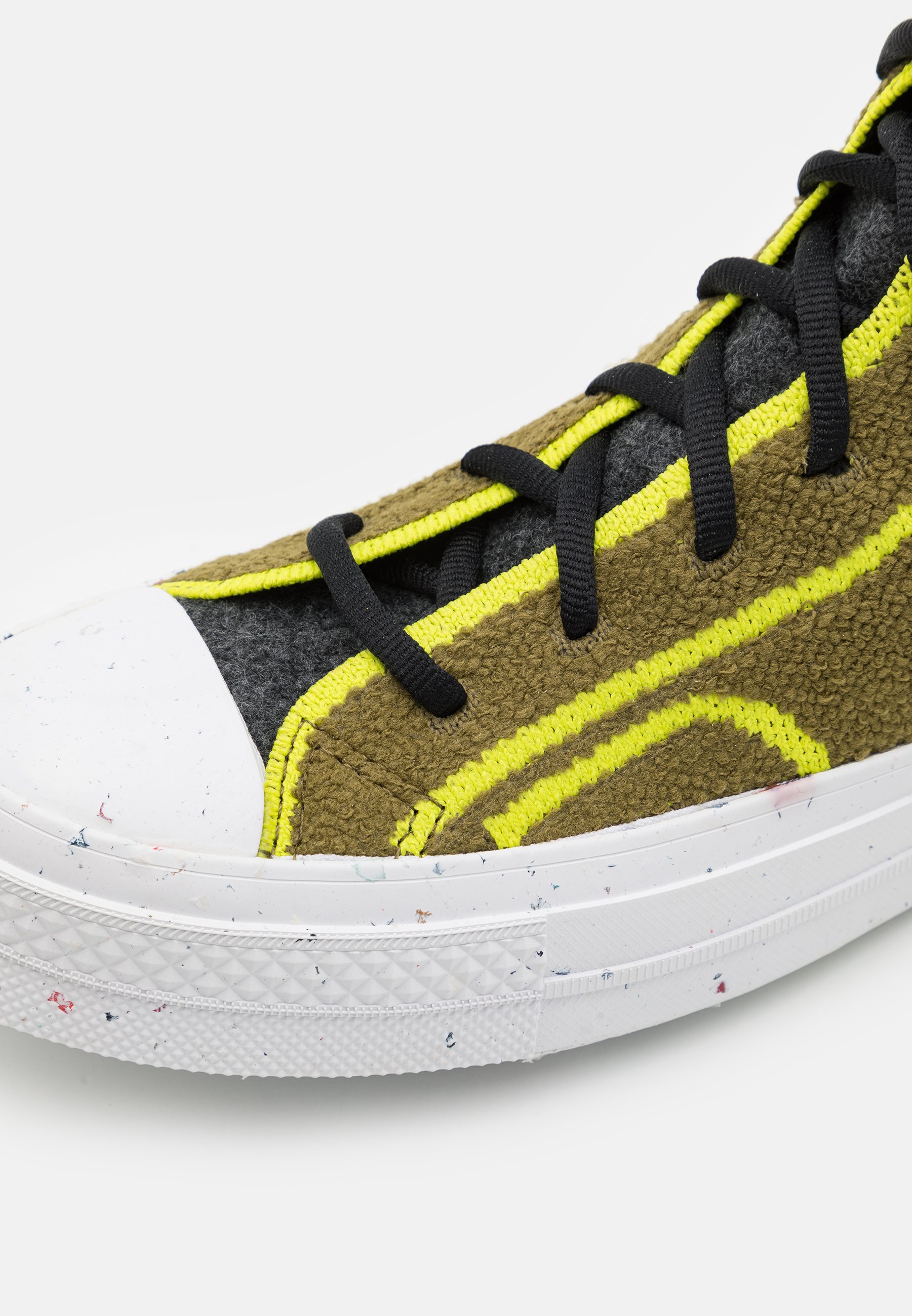 chuck 70 renew high top moss