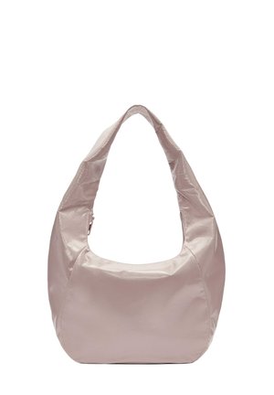 Sac hobo en nylon rose clair, présentant une forme arrondie et une large bandoulière. Texture douce avec une finition brillante. Aucune quincaillerie visible.