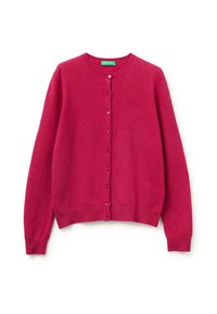 Fuchsiový pletený kardigan s kulatým výstřihem, zapínáním na knoflíky, dlouhými rukávy a žebrovaným lemem. Obsahuje odpovídající knoflíky na přední straně.