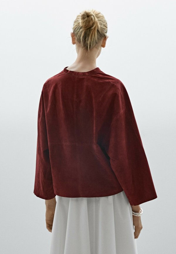 LOOSE FITTING   - Blouse2