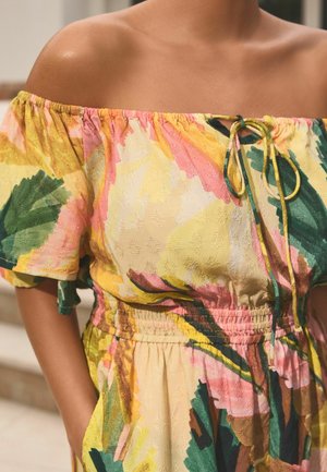 Next OFF SHOULDER  REGULAR FIT - Jumpsuit - coral aqua