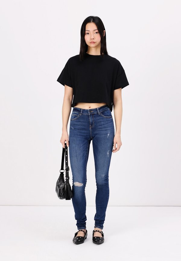 NMALENA O NECK SEMICROP - Basic T-shirt2