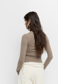 PULL&BEAR - Bluzka z długim rękawem