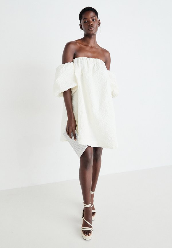 YASRINEA DRESS - Cocktail dress / Party dress - gardenia2