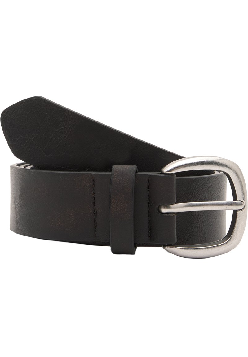 Cintura in pelle nera con texture liscia, con fibbia in metallo argentato e design classico. Estremità curva e fori di regolazione della taglia.