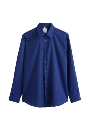Camicia elegante blu navy a maniche lunghe con chiusura frontale a bottoni e colletto a punta su sfondo bianco.