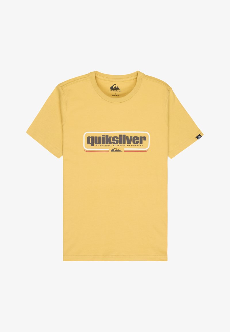 T-shirt jaune à manches courtes avec le logo "quiksilver" et le texte "The Original Boardriding Company" centrés sur le devant.
