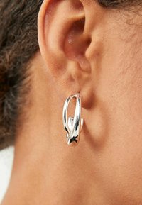 Next CROSSOVER HOOP EARRINGS - Kõrvarõngad - silver coloured