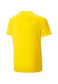 Geel sportshirt met korte mouwen en een ronde halslijn, gemaakt van een zachte, lichtgewicht stof zonder zichtbare patronen of accenten.