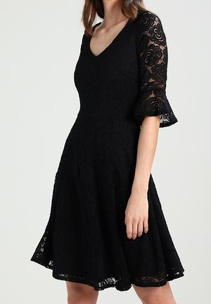 Juhlamekko - black