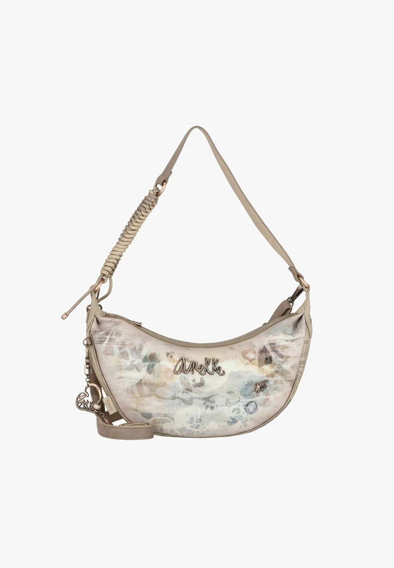 Hobo-Tasche aus weichem, mehrfarbigem Synthetikmaterial mit floralen Mustern. Mit geflochtenem Trageriemen, Logodetail und abnehmbarem Anhänger.