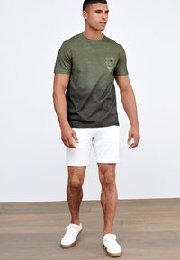 Next DIP DYE GRAPHIC - T-shirts print - khaki
