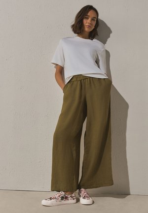 Next REGULAR FIT - FOREVER COMFORT BASEBALL  - Tenisice - floral