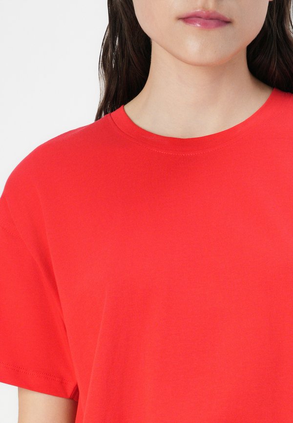 ONLMAY LIFE BOXY CROP  - Basic T-shirt2