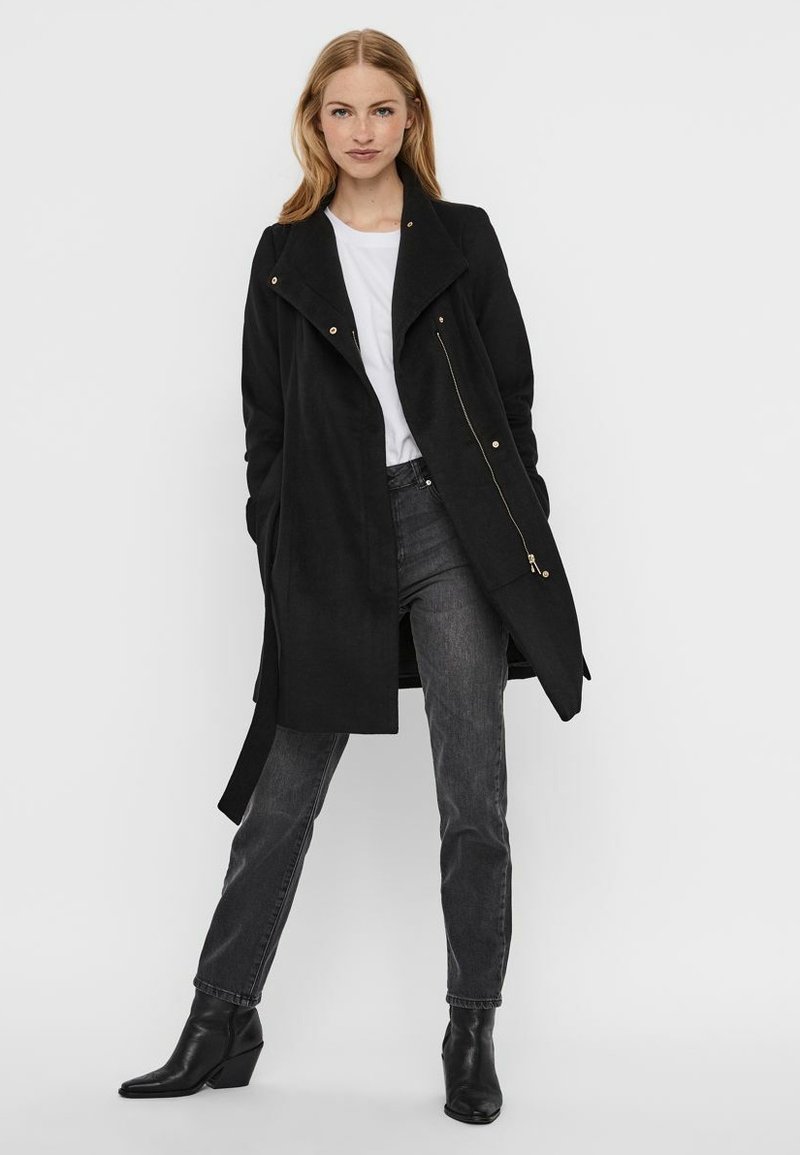 Vero Moda Wintermantel zwart
