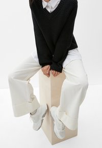 QS Strickpullover - black